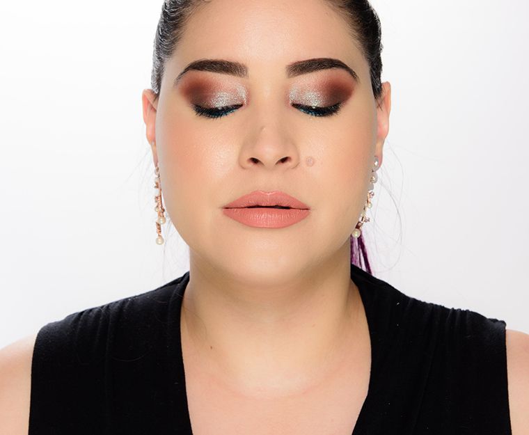 Earth-Tone Eyeshadow